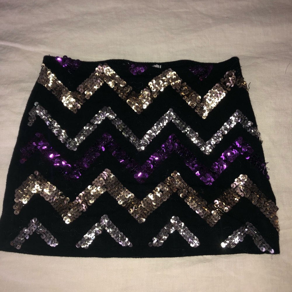 FLOWERS BY ZOE mini skirt- size 4